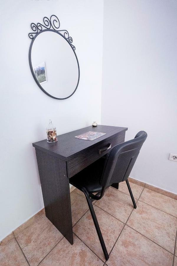 Fix Metro Apartments, 5 Min To Acropolis Athen Exterior foto